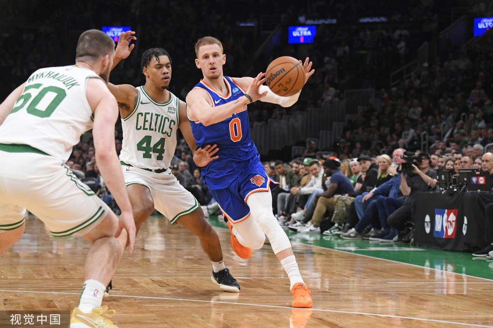 肯与吉诺比 肯与吉诺比